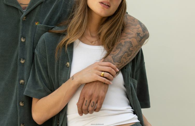 Oliver Cabell femmes anneau de dôme 4D0P438 accessoires or